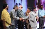 اعطای نشان ملی پارسیجان به بنیانگذار گنجور